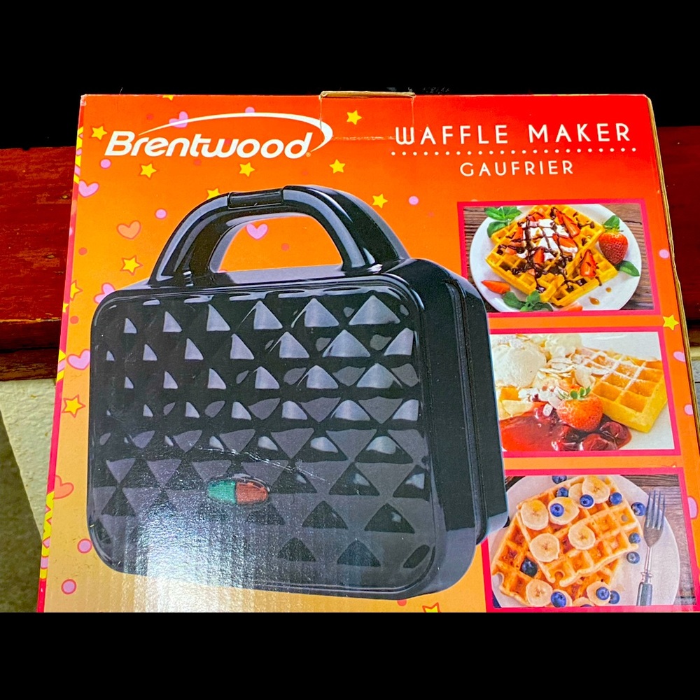 Brand New Waffle Maker by Brentwood Couture